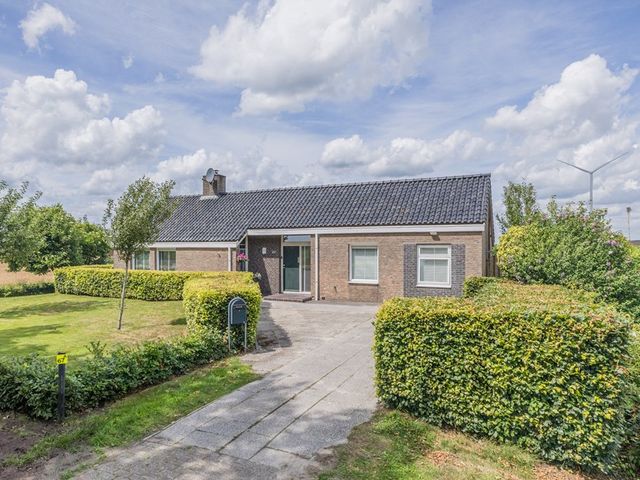 Zuiderdiep 67A, Drouwenermond