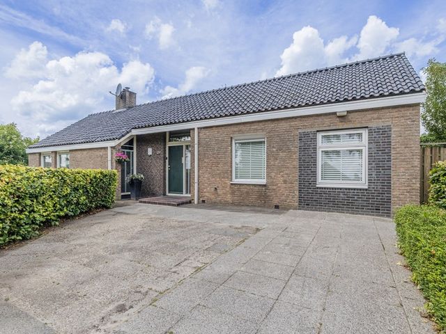 Zuiderdiep 67A, Drouwenermond