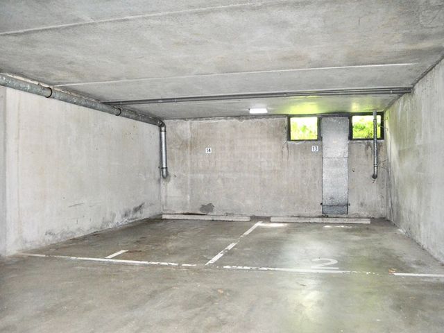 Ring 229 20, Hendrik-Ido-Ambacht