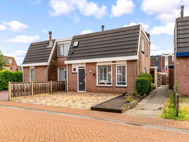 Jol 14 34, Lelystad