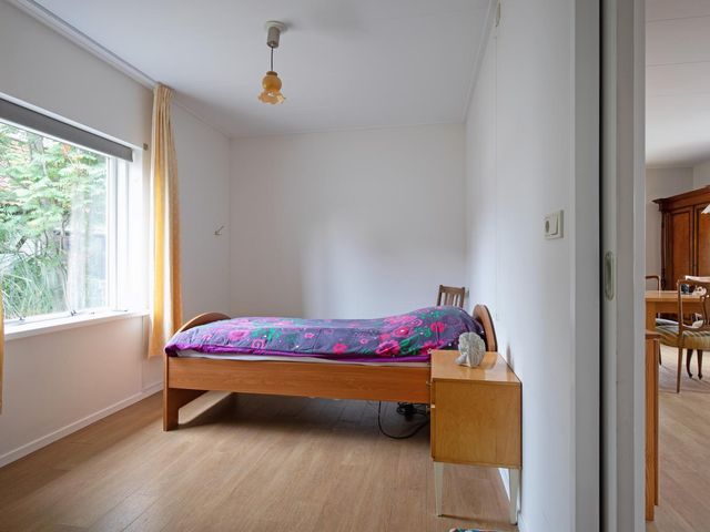 Burgerhoutstraat 6, Den Burg