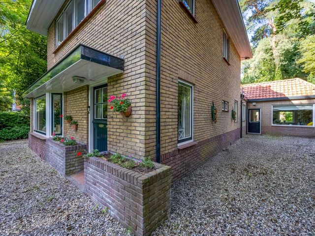 Albert Cuyplaan 11, Bilthoven