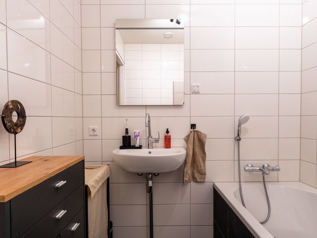 Veldstraat 16A11, Wijk en Aalburg
