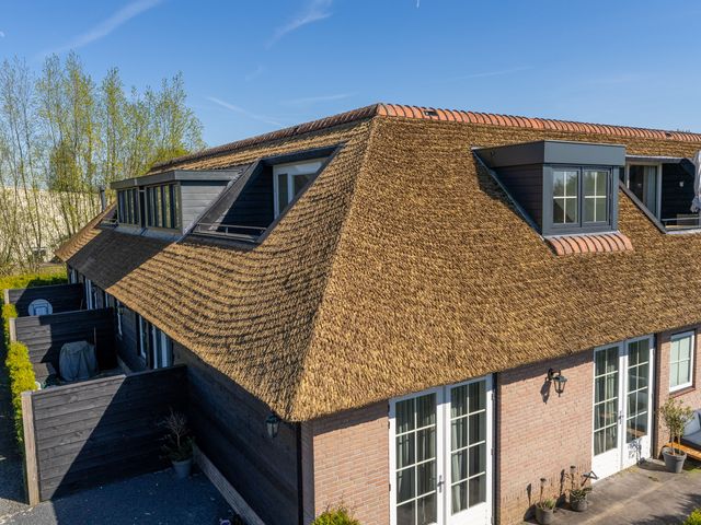 Veldstraat 16A11, Wijk en Aalburg