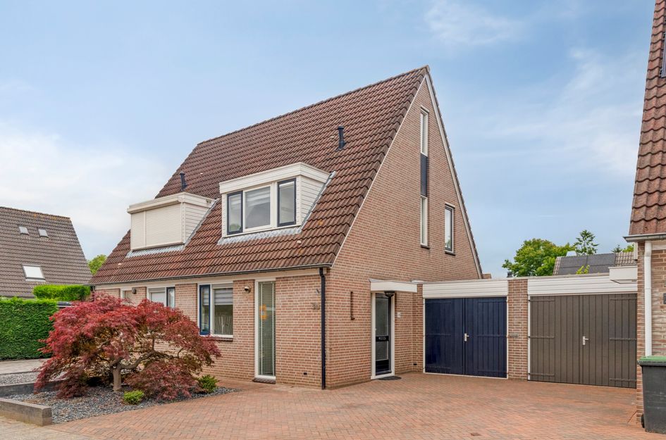 Van Der Beekstraat 30