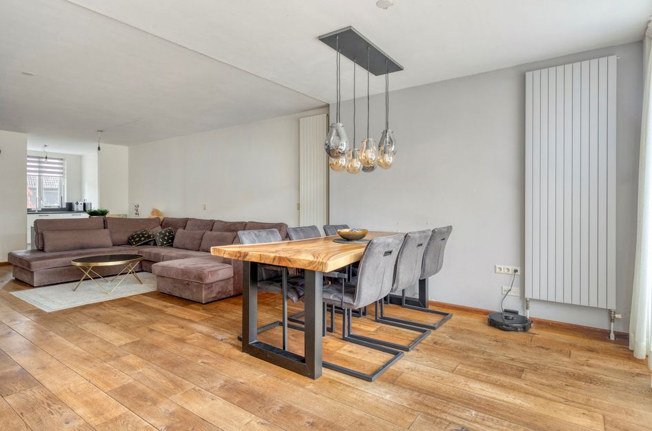 Van Der Beekstraat 30