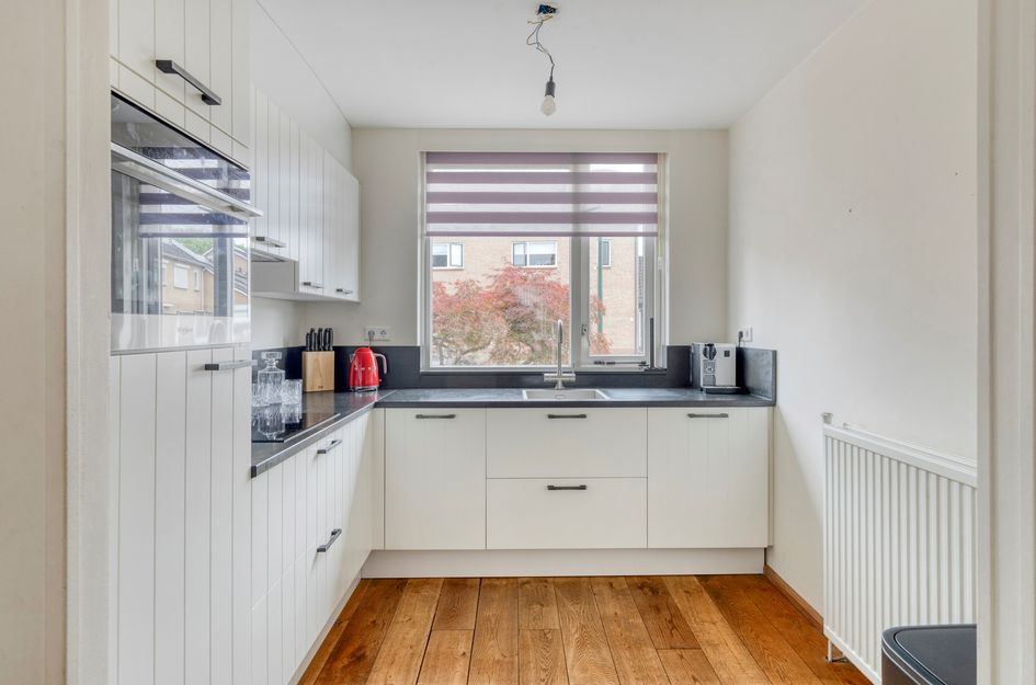 Van Der Beekstraat 30