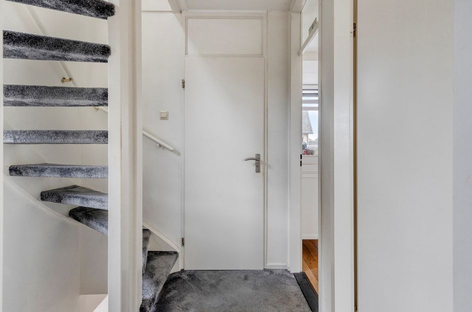 Van Der Beekstraat 30