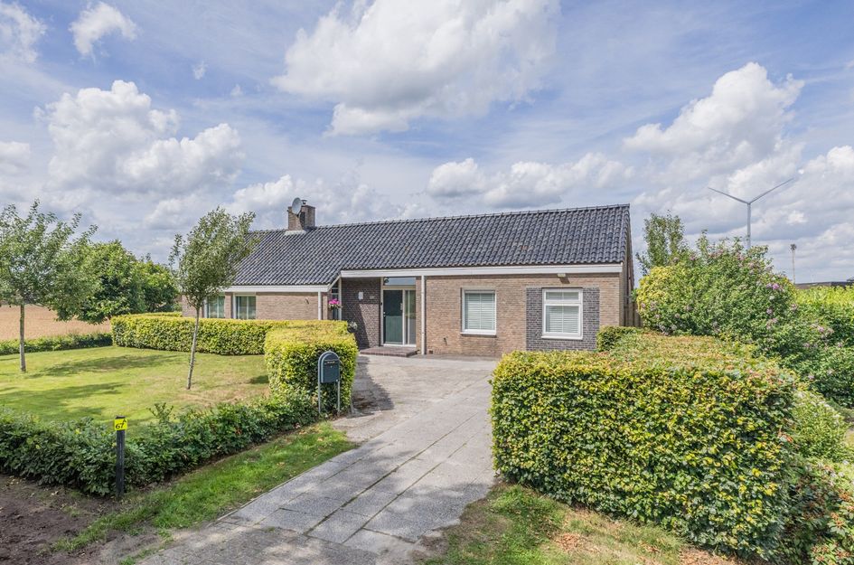 Zuiderdiep 67A