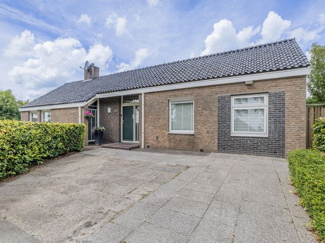 Zuiderdiep 67A, Drouwenermond