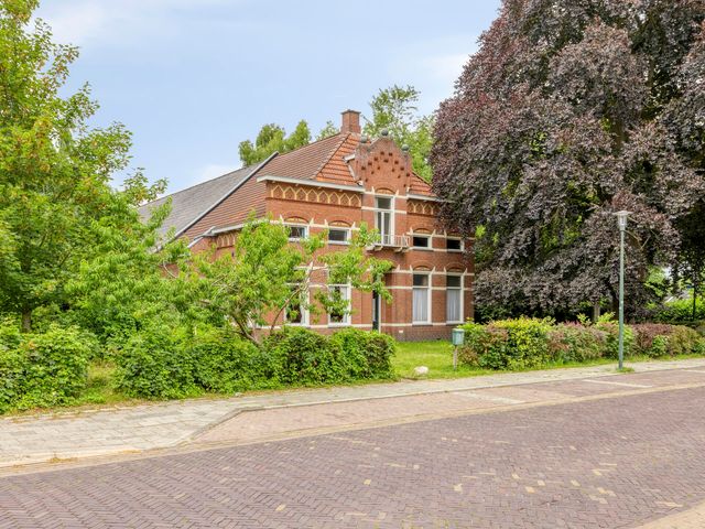 Dorpsstraat 33, Sellingen