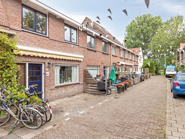 Schietbaanstraat 15, Schiedam