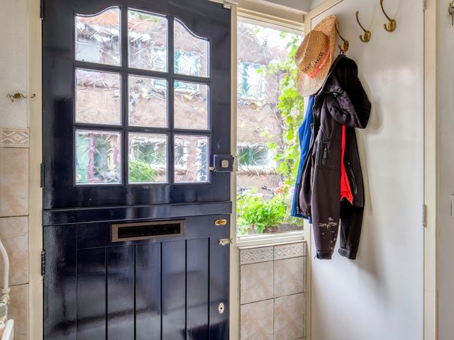 Schietbaanstraat 15, Schiedam