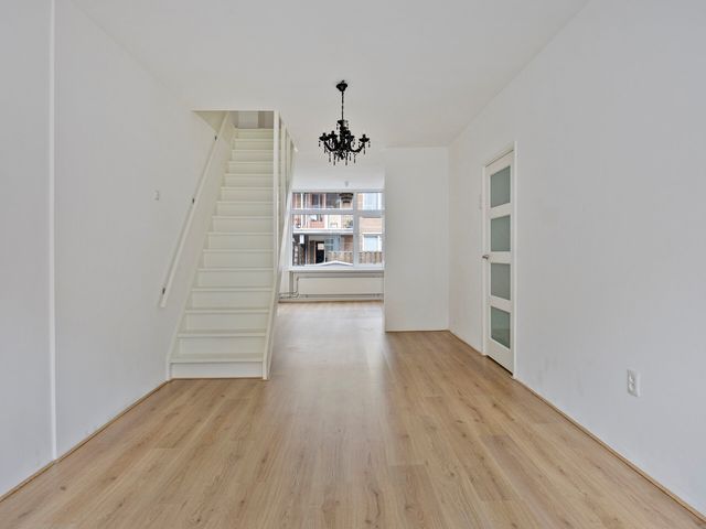 Archimedesstraat 18, Schiedam