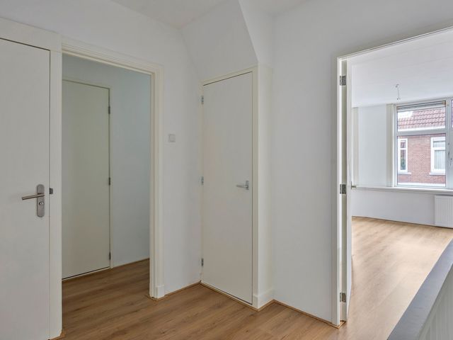 Archimedesstraat 18, Schiedam