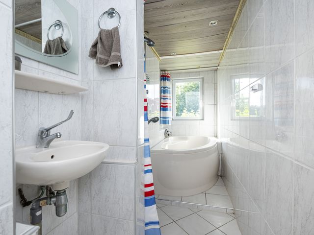 Molendijk 122, Nieuwe-Tonge