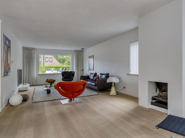 Smaragddijk 71, Roosendaal