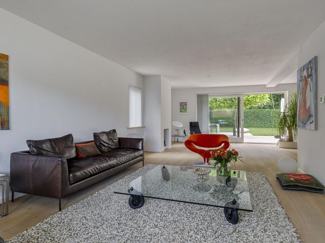 Smaragddijk 71, Roosendaal