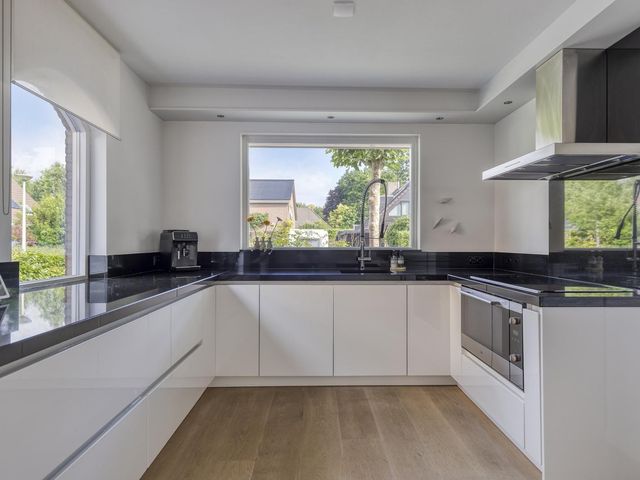 Smaragddijk 71, Roosendaal