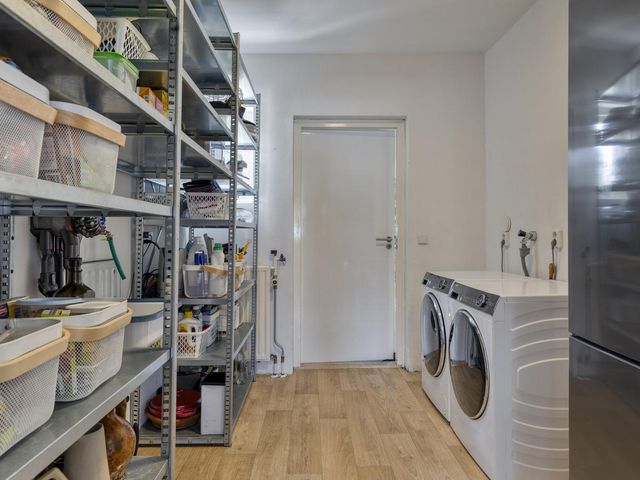 Smaragddijk 71, Roosendaal