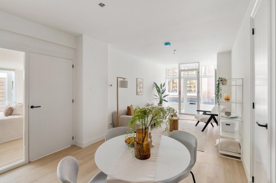 Hoogstraat 24