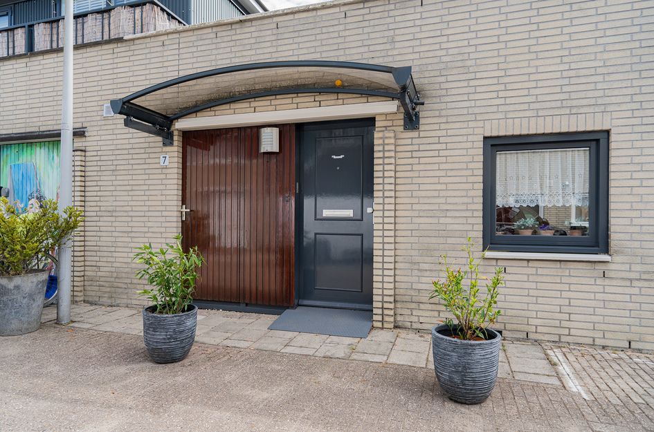 Haya van Someren-Downerstraat 7