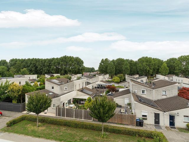 S. van Ravesteynstraat 146, Almere