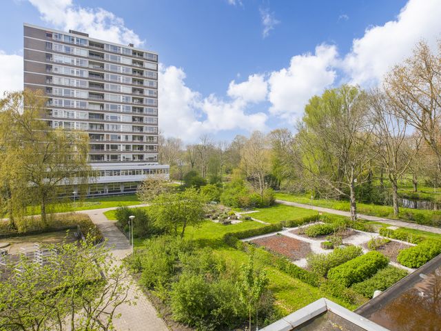 Nijenburg 11, Amsterdam