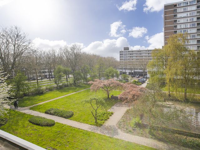 Nijenburg 11, Amsterdam