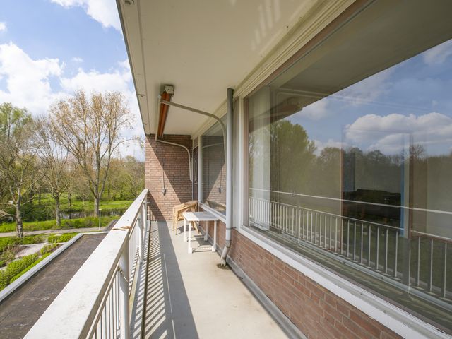 Nijenburg 11, Amsterdam