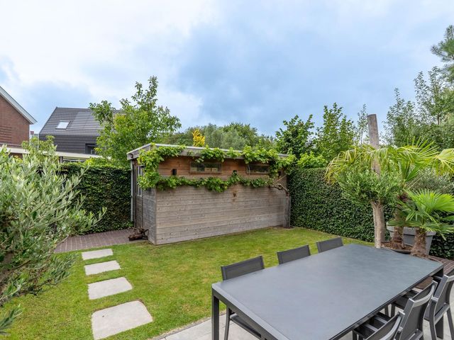 d'n Hof 74, Overloon