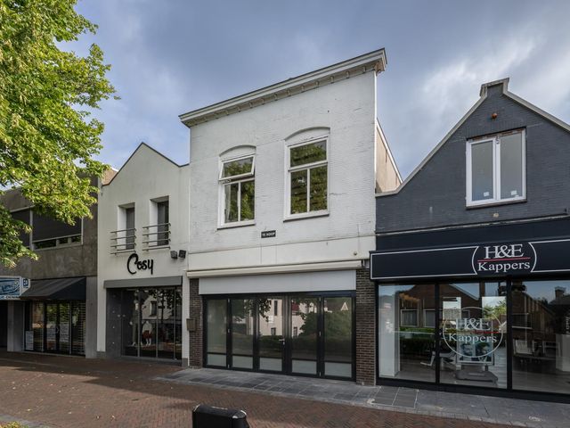 Zandpad 4, Middelharnis