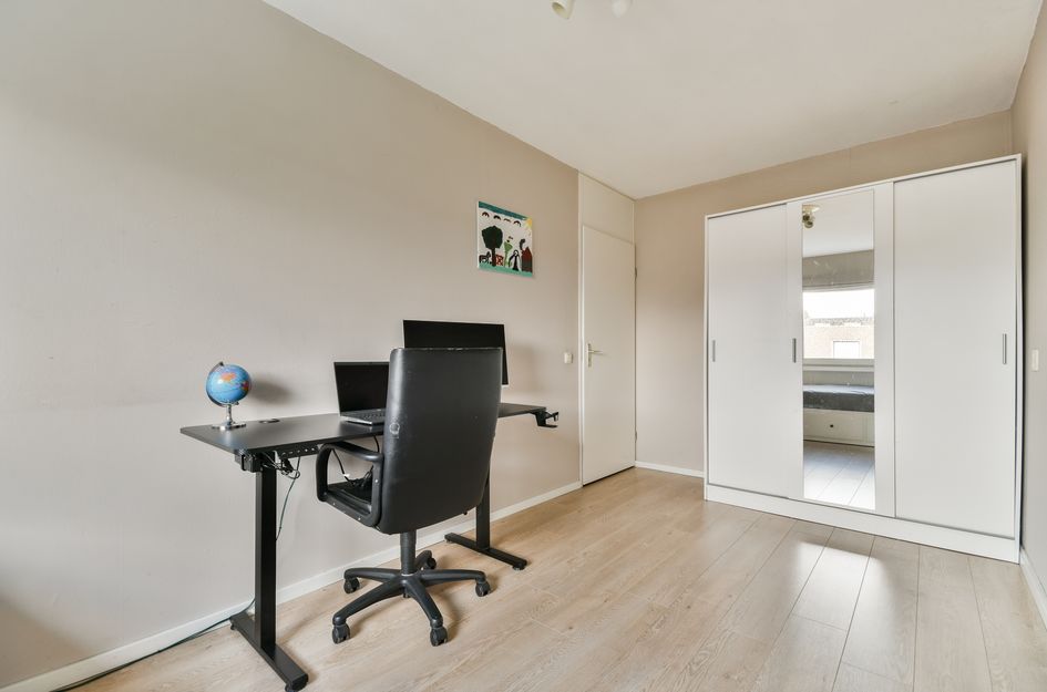 Desselstraat 4