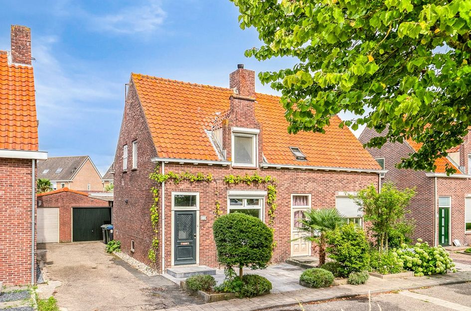 Zoutedijk 12