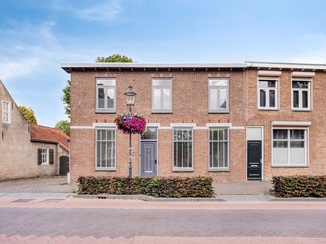 Raadhuisstraat 21, Terheijden