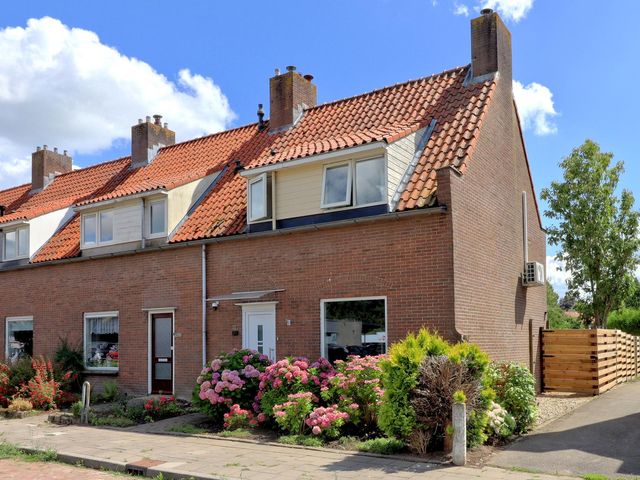 Walstraat 23, Kraggenburg