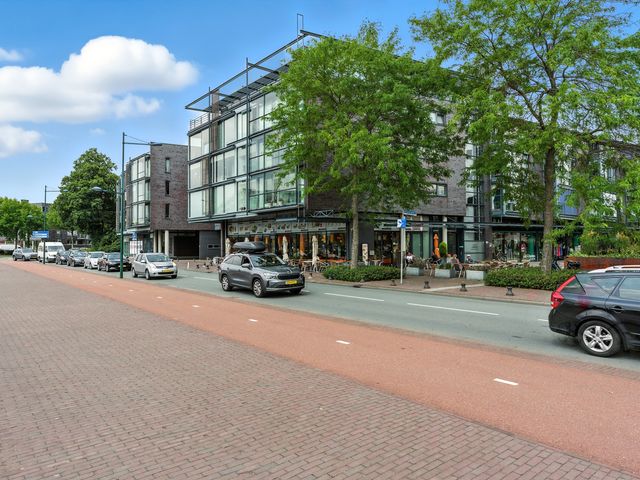 Raadhuisplein 17, Alblasserdam