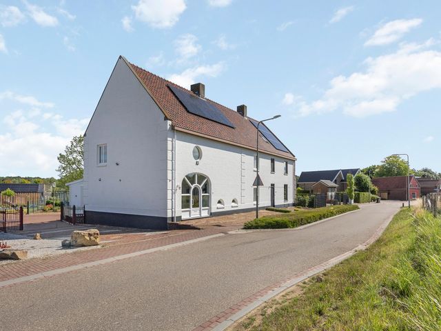 Hegge 138, Schinnen