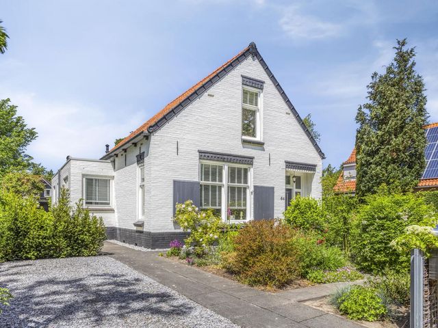 Hogeweg 64, Burgh-Haamstede