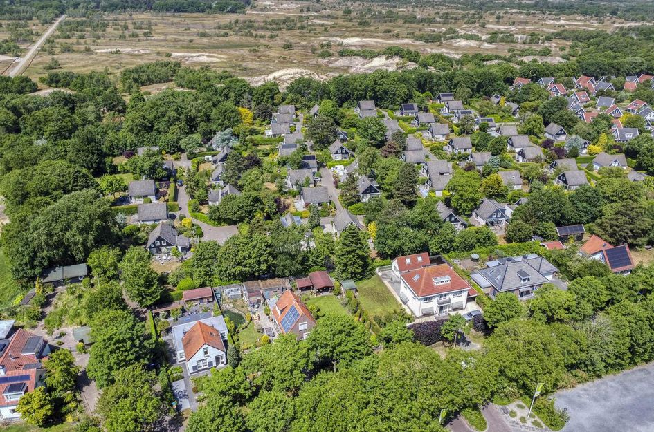 Hogeweg 64