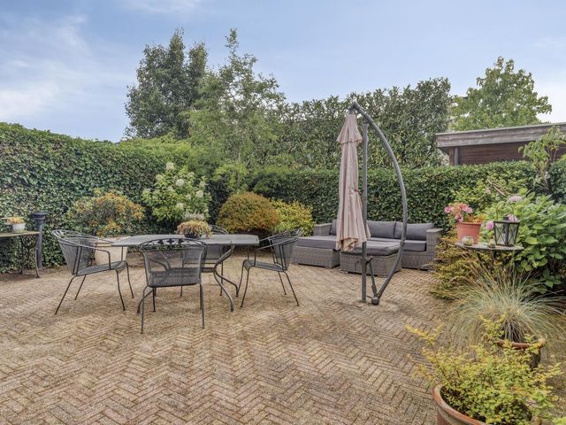 Mierberg 8, Roosendaal