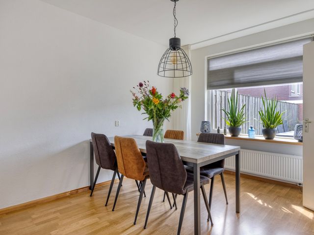Zanglijster 42, Bunschoten-Spakenburg