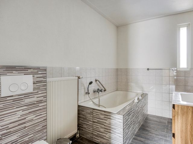 Poolster 49, Schijndel