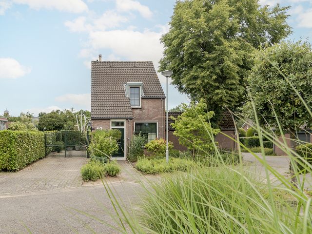 Peereboom 18, Melick