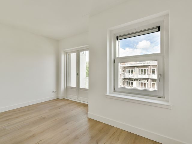 Roerstraat 12 4, Amsterdam
