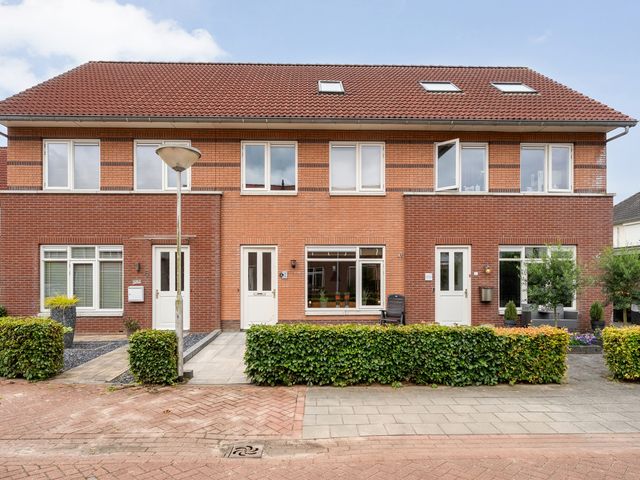Van Oijstraat 4, Hardenberg