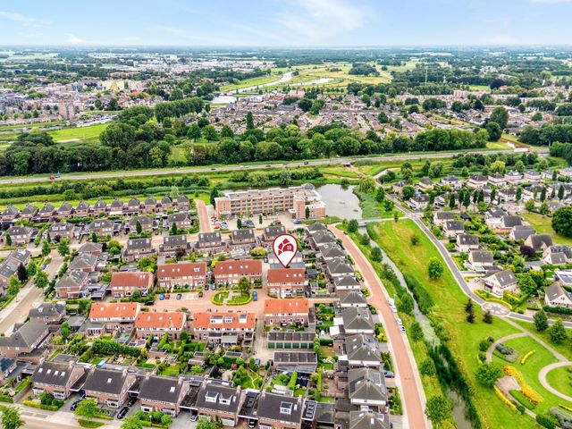 Van Oijstraat 4, Hardenberg