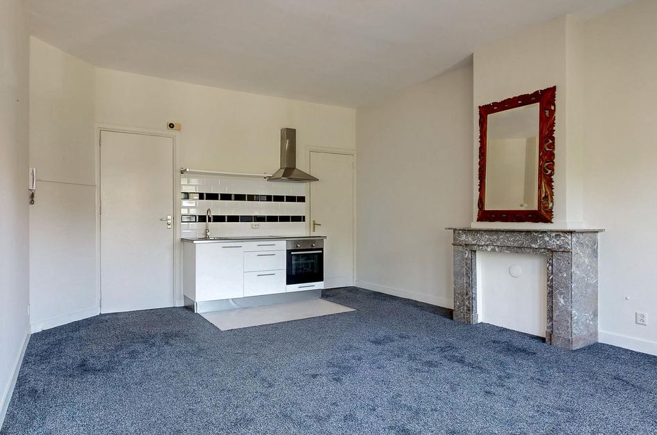 Van Dorpstraat 22