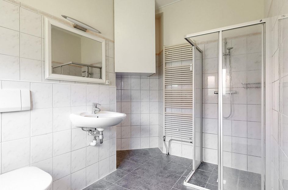 Van Dorpstraat 22