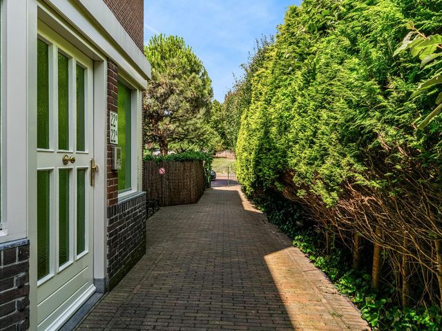Van Dorpstraat 22, 'S-Gravenhage